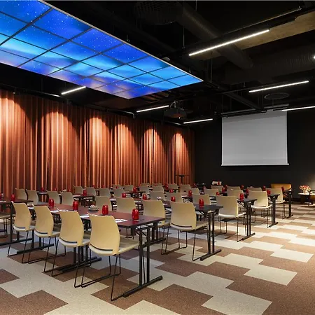 Radisson Red 酒店 赫尔辛基